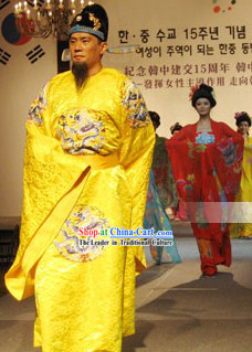 Tang Dynasty Emperor Costume and Hat Set