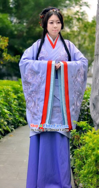 Ancient Chinese Princess Embroidered Flower Splendid Attire