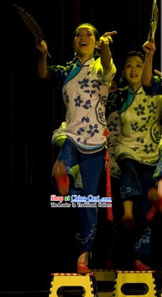 Traditional Chinese Folk Woman Female Group Dance Costumes