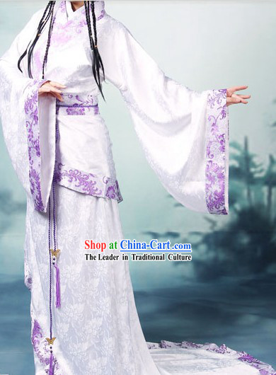 Ancient Chinese Han Dynasty Qu Ju Clothing Set and Hair Accessories for Lady