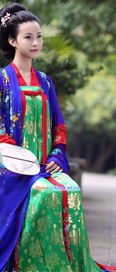 Pure Silk Daxiushan Formal Wear of Royal Chinese Women