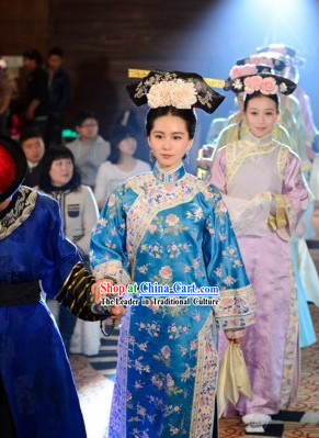 Qing Dynasty Ma Er Tai Ruo Xi Clothing and Headdress Complete Set