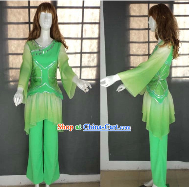 Traditional Green Fan Dancing Outfit for Women