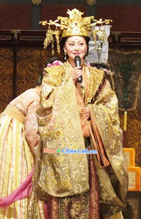 Tang Dynasty Wu Ze Tian Female Emperor Clothes and Hat Complete Set