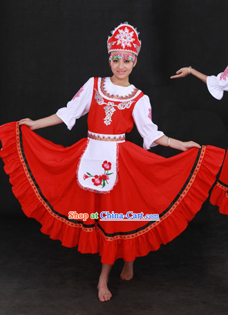 Red Russia Clothing and Hat for Women