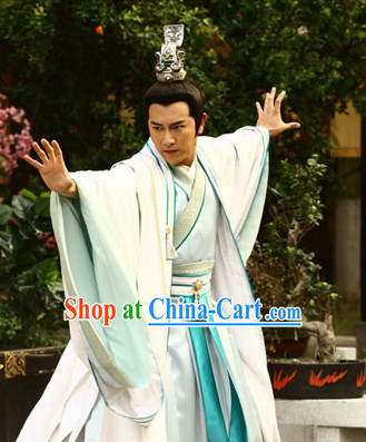 Chinese Infanta Dramaturgic Gowns and Coronet for Men