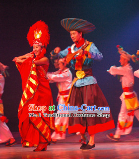 China Yunnan Lijiang Minority Ethnic Clothing and Hat for Men