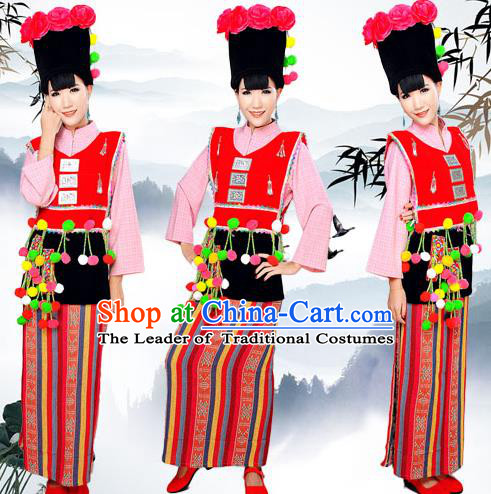 Traditional Chinese Achang Nationality Dancing Costume, Achangzu Female Folk Dance Ethnic Pleated Skirt, Chinese Achang Minority Nationality Embroidery Costume for Women