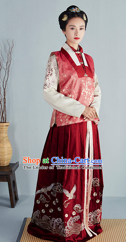 Chinese Ancient Ming Dynasty Princess Beauty Garment Costumes and Hair Jewelry Complete Set for Women