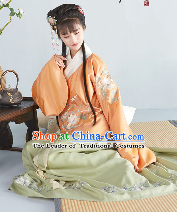 Chinese Ancient Ming Dynasty Princess Beauty Garment Costumes and Hair Jewelry Complete Set for Women