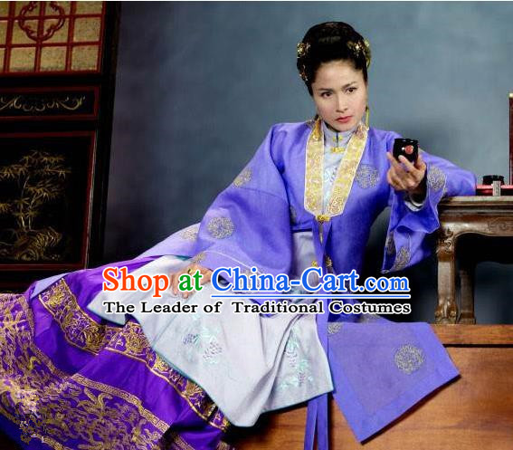 Traditional Chinese Costume Chinese Ancient Old Women Dress, Ming Dynasty Royal Queen Costume for Women