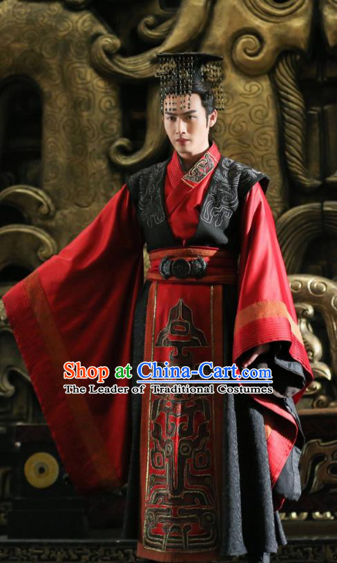 Asian China Qin Dynasty Imperial Emperor Costume, Traditional Chinese Ancient The First Emperor Embroidered Clothing for Men