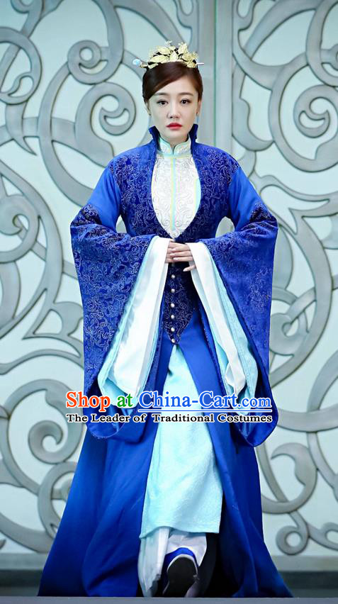 Traditional Ancient Chinese Imperial Empress Costume, Elegant Hanfu Immortal Clothing, Chinese Aristocratic Imperial Consort Embroidered Tailing Clothing for Women