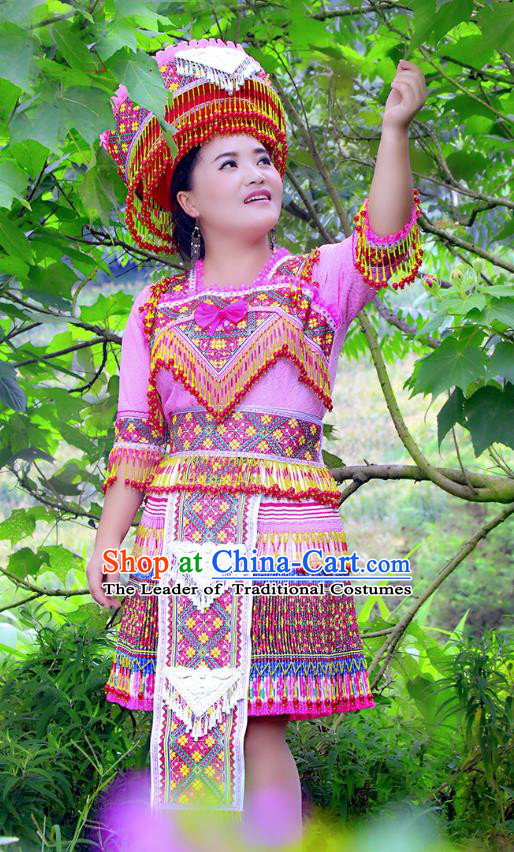 Traditional Chinese Miao Nationality Costume and Hat, Hmong Folk Dance Ethnic Pink Pleated Skirt, Chinese Minority Nationality Embroidery Clothing for Women