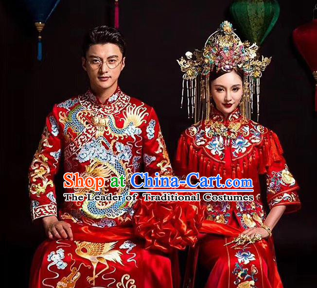 Traditional Chinese Wedding Costume Xiuhe Suits Chinese Style Embroidered Dragon and Phoenix Toast Cheongsam for Women for Men