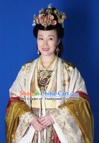 Chinese Ancient Five Dynasties and Ten Kingdoms Queen Li Hanfu Dress Replica Costume for Women