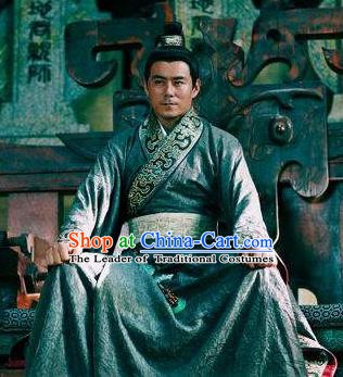 Ancient Chinese Eastern Han Dynasty Swordsman Replica Costume for Men