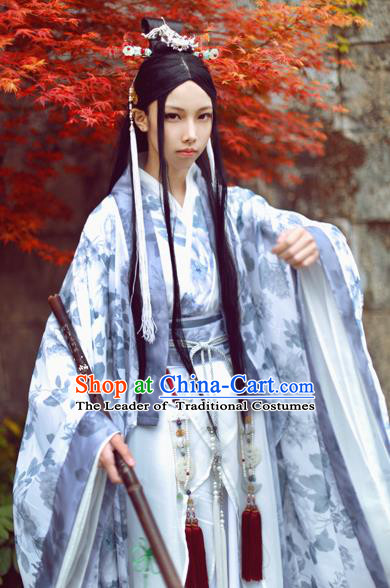 Chinese Ancient Cosplay Swordsman Nobility Childe Embroidered Costume for Men