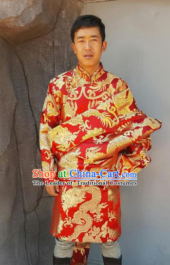 Chinese Traditional Zang Nationality Wedding Costume, China Tibetan Ethnic Embroidered Dragon Red Tibetan Robe for Men