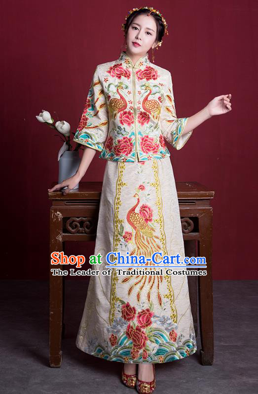 Chinese Ancient Embroidered Wedding Costumes Bride Formal Dresses White XiuHe Suit for Women