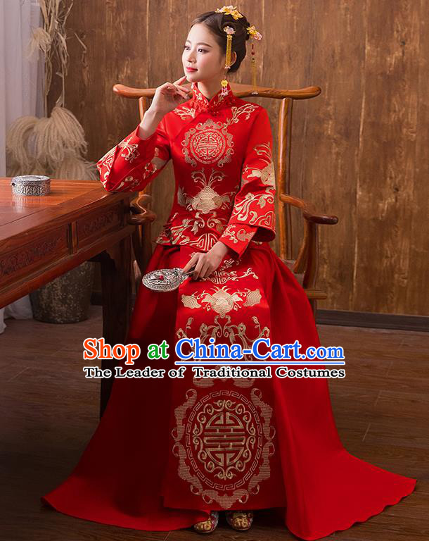 Traditional Chinese Ancient Embroidered Bats Bottom Drawer Xiuhe Suit Wedding Dress Toast Cheongsam for Women