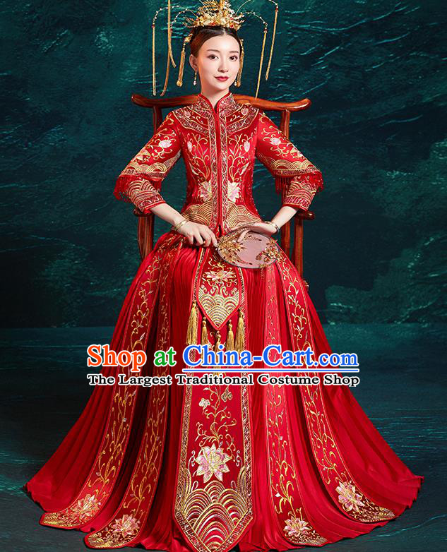 Chinese Traditional Wedding Costumes Embroidered Lotus Red Xiuhe Suits Ancient Bride Toast Full Dress for Women