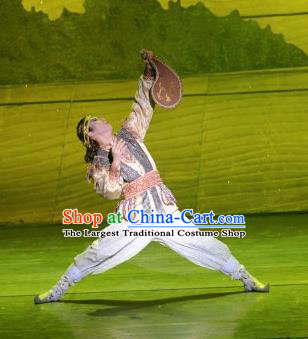 Chinese The Moon Rising On The Helan Mountain Hui Nationality Bridegroom Dance Clothing Stage Performance Costume for Men