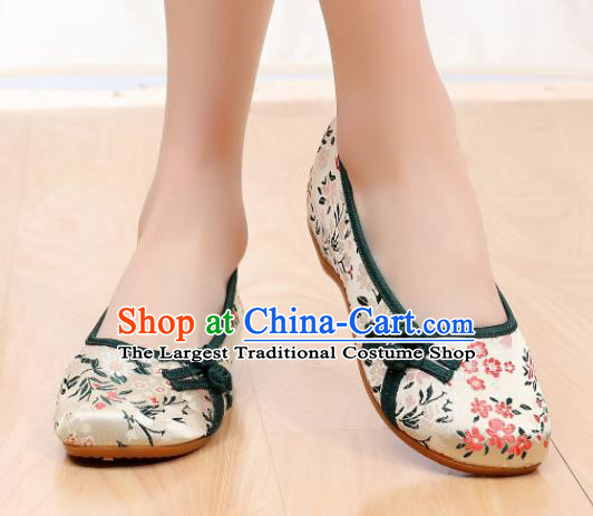 Traditional Chinese Beige Satin Shoes Embroidered Shoes Cloth Shoes for Women