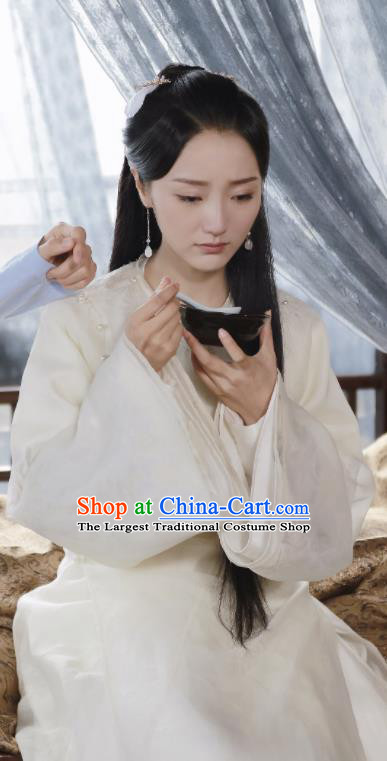 Chinese Ancient Nobility Lady Traditional Costume Drama Zhao Yao Nobility Lady Swordswoman White Hanfu Dress for Women