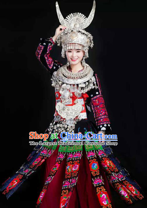 Chinese Traditional Hmong Ethnic Costume Miao Nationality Folk Dance Black Dress and Headdress for Women