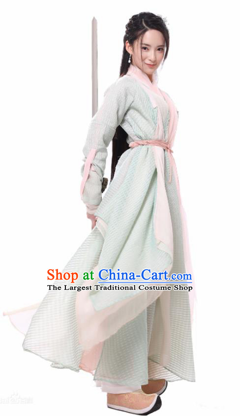 Chinese Ancient Swordswoman Hanfu Dress Yuan Dynasty Drama Heavenly Sword Dragon Slaying Saber Yang Buhui Historical Costume for Women