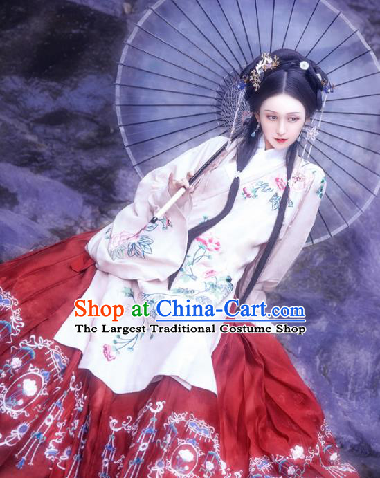 Traditional Chinese Ming Dynasty Court Historical Costume Ancient Palace Princess Embroidered Hanfu Dress for Women