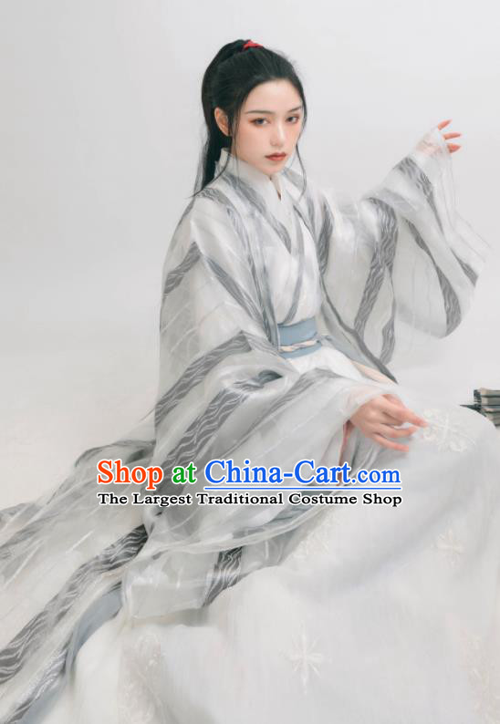 Chinese Ancient Jin Dynasty Swordswoman Hanfu Clothing Traditional Female Knight Replica Costume for Women