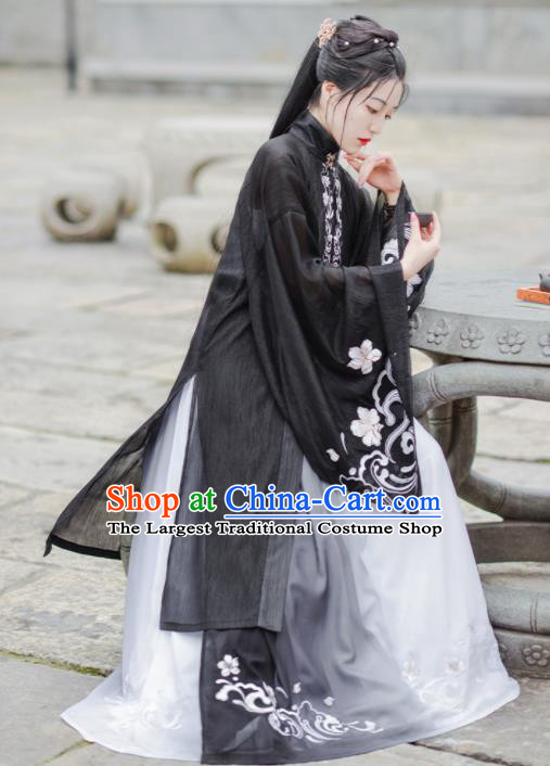 Chinese Ancient Ming Dynasty Princess Black Hanfu Dress Antique Traditional Court Historical Costume for Women