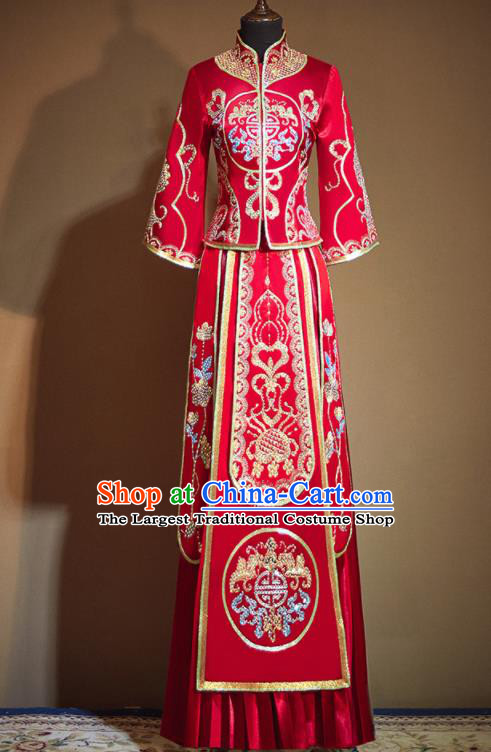 Chinese Traditional Embroidered Red Xiu He Suit Ancient Wedding Dress Bride Costumes for Women