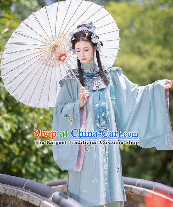 Chinese Ancient Young Female Long Gown and Skirt Traditional Ming Dynasty Hanfu Apparels Historical Costumes Full Set