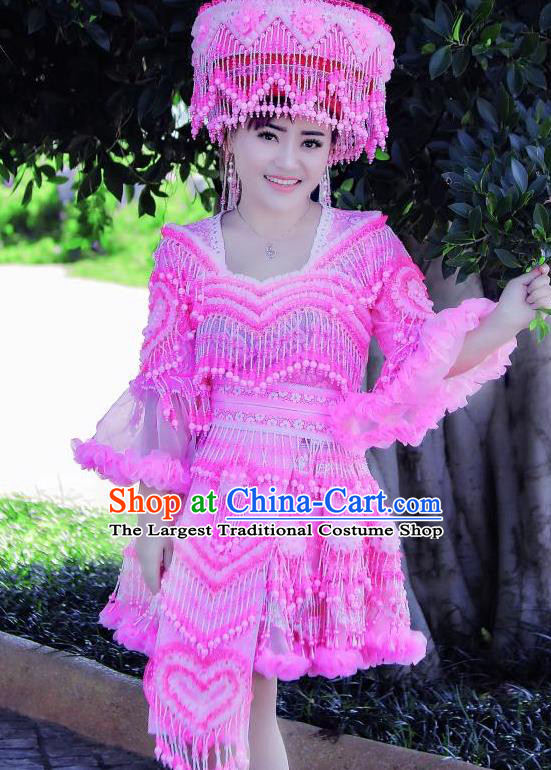 China Ethnic Women Pink Short Dress Yunnan Nationality Women Apparels Miao Minority Folk Dance Costumes with Headwear