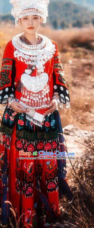 China Miao Ethnic Bride Clothing Traditional Nationality Lusheng Festival Embroidered Red Blouse and Skirt with Headdress Minority Stage Performance Apparels