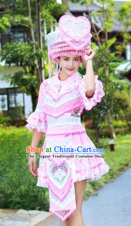 China Traditional Miao Minority Nationality Costumes Yunnan Tourist Attraction Stage Performance Clothing and Headwear