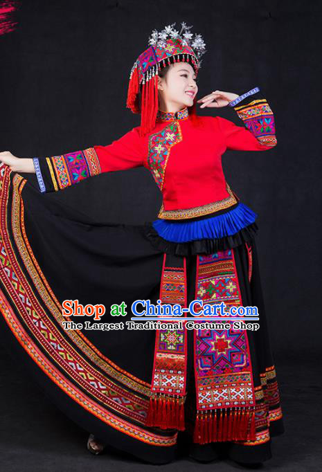 Chinese Traditional Yao Nationality Stage Show Bride Dress Ethnic Minority Folk Dance Costume for Women