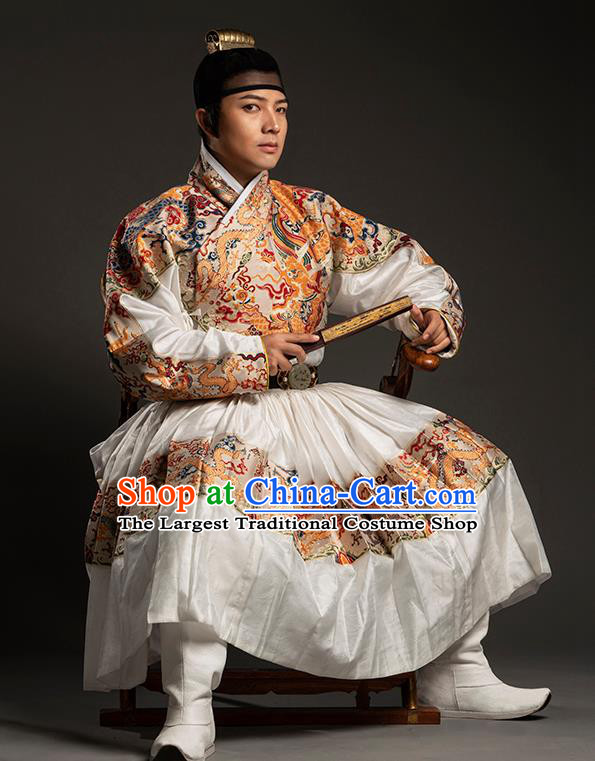 Traditional Chinese Ming Dynasty King White Embroidered Robe Ancient Imperial Emperor Costumes for Men