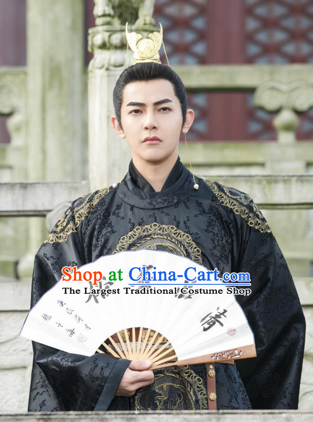 Chinese Ancient Emperor Imperial Robe Drama Mengfei Comes Across Wen Lou Black Costumes and Golden Hair Crown