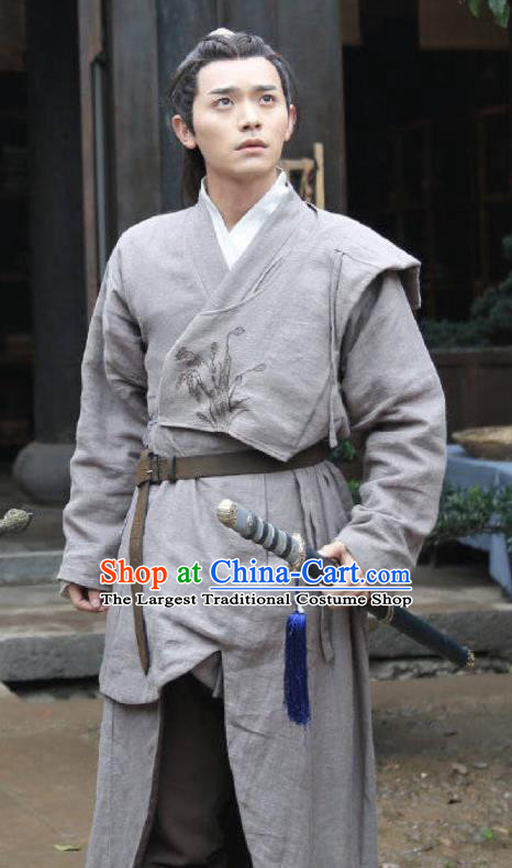 Chinese Ancient Kawaler Clothing Drama the Birth of the Dream King Swordsman Zhao Qingfeng Grey Costumes