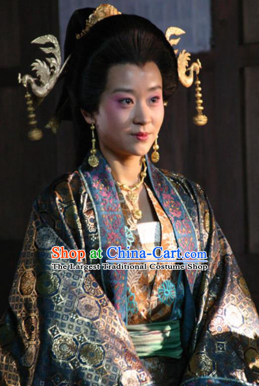 Chinese Ancient Empress Apparels Court Lady Hanfu Dress and Phoenix Hairpins Drama Control by Zhen Guan Queen Zhangsun Garment Costumes