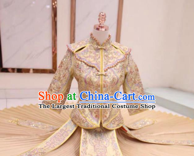 Chinese Traditional Xiu He Suit Embroidered Champagne Dress China Ancient Bride Wedding Costume for Women