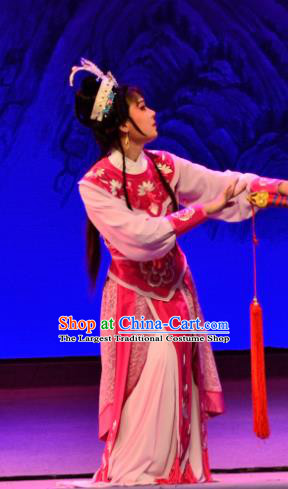 Chinese Shaoxing Opera Martial Girl Pai Yin Costumes and Headdress Yue Opera Mrs Dayi Actress Young Lady Purple Dress Garment Apparels