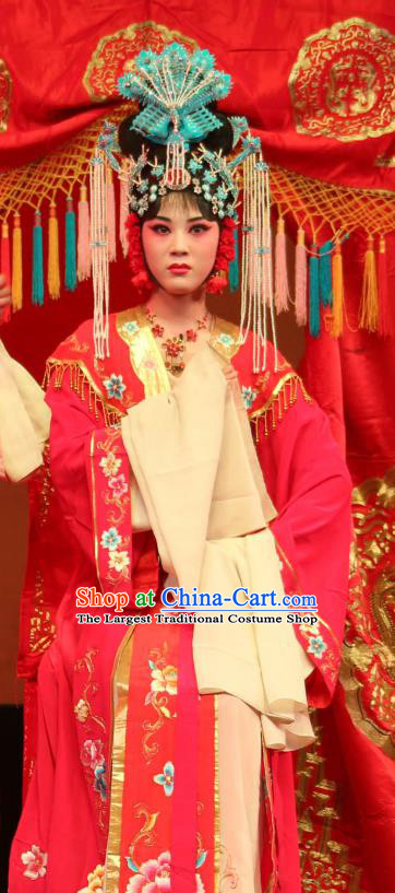 Chinese Shaoxing Opera Noble Lady Red Dress Garment A Tragic Marriage Yue Opera Costumes Diva Bride Jiang Suping Wedding Apparels and Headdress