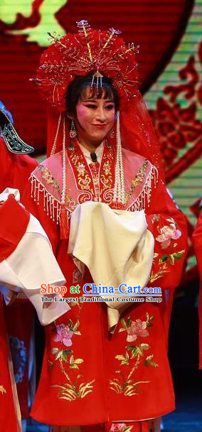 Chinese Shaoxing Opera Bride The Wrong Red Silk Costumes Yue Opera Wedding Garment Young Beauty Apparels and Headdress