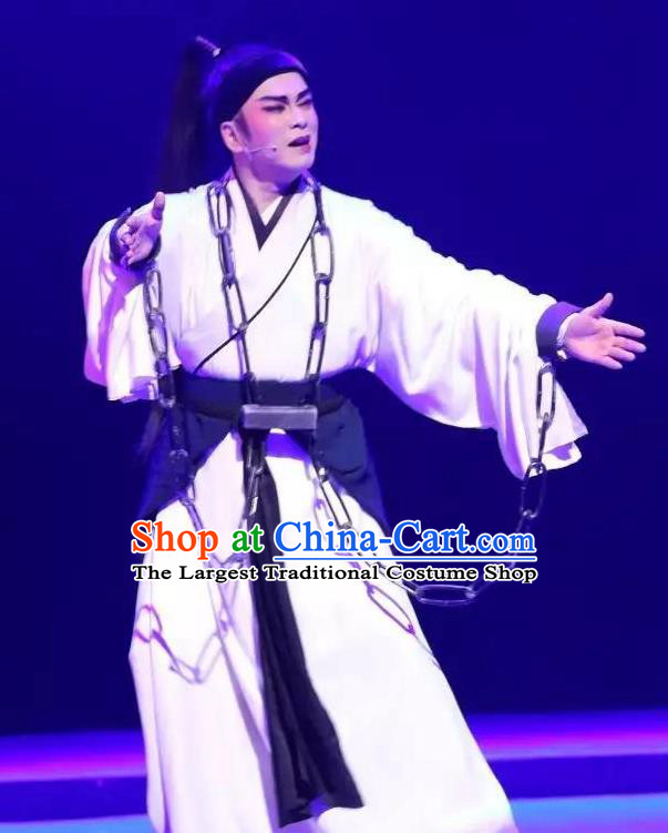 He Wenxiu Chinese Yue Opera Prisoner Young Male White Garment and Headwear Shaoxing Opera Xiaosheng Apparels Costumes