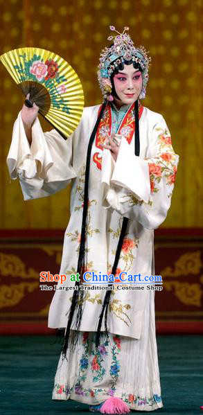 Chinese Beijing Opera Rich Lady Apparels Costumes and Headdress Tao Hua Cun Traditional Peking Opera Hua Tan Dress Actress Liu Yuyan Garment